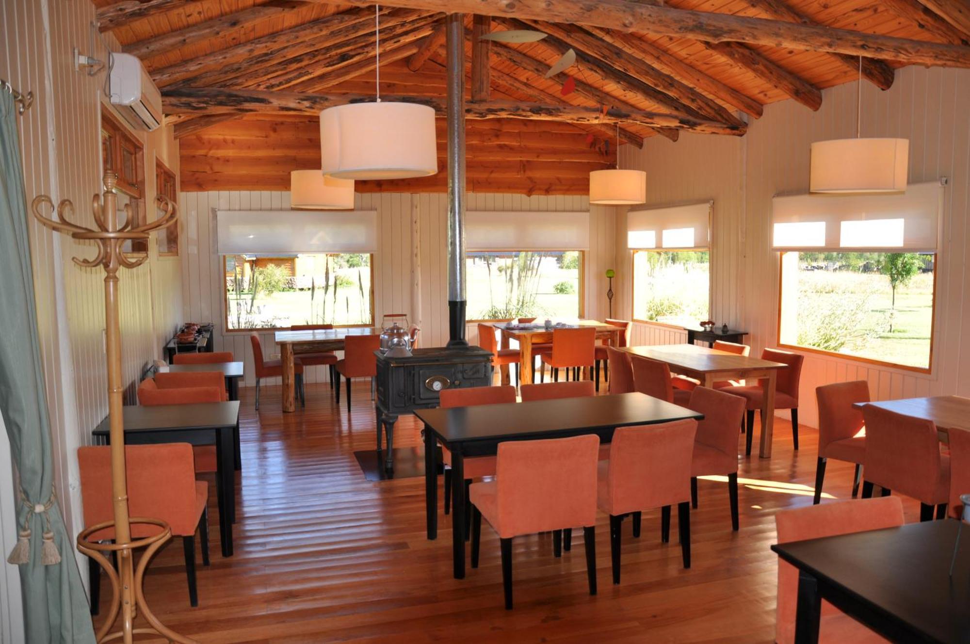 Hosteria Ruca Kitai Villa Lago Rivadavia Bagian luar foto